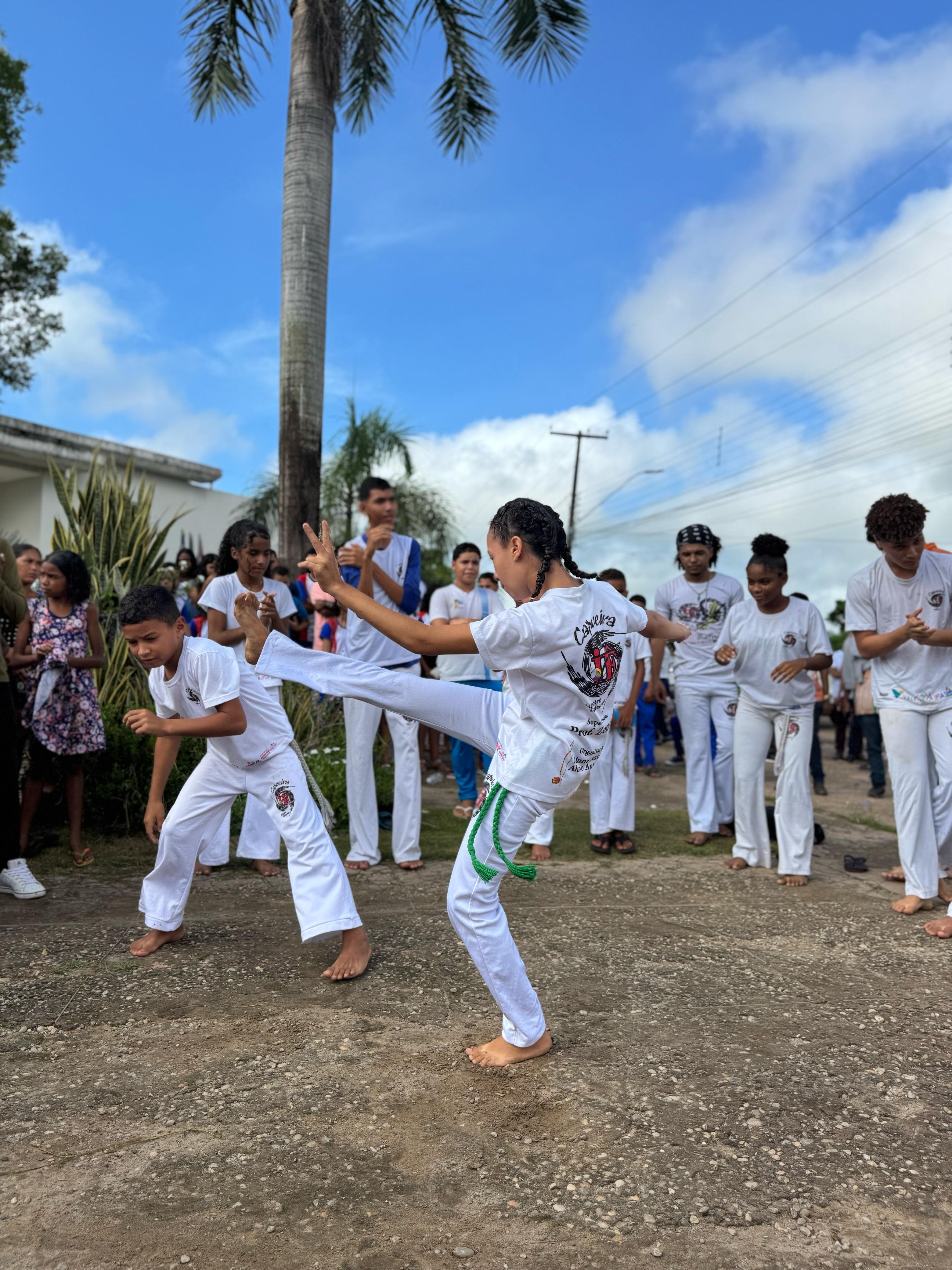 Festividades em comemoração aos 64 de Santa Luzia