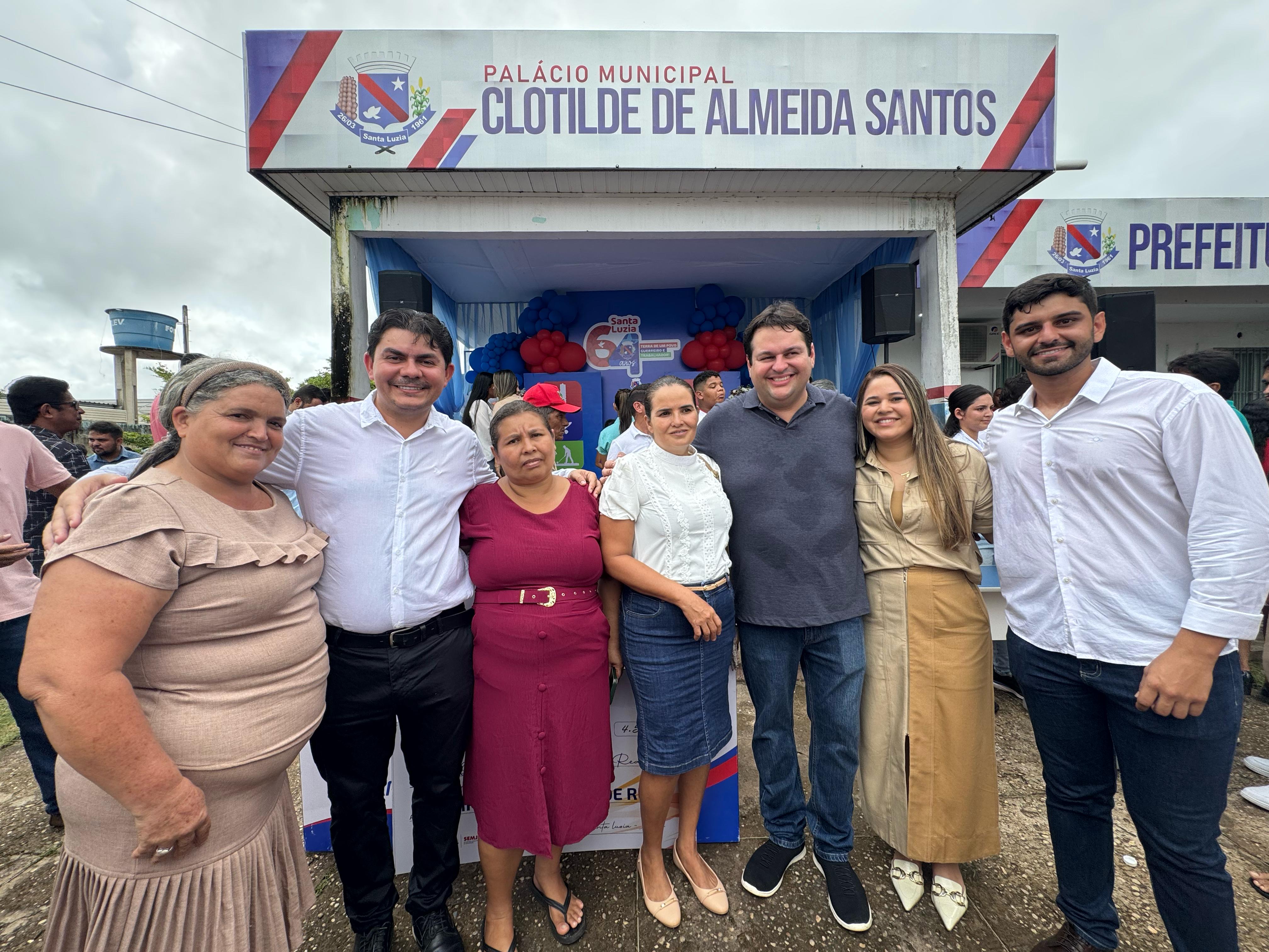 Festividades em comemoração aos 64 de Santa Luzia